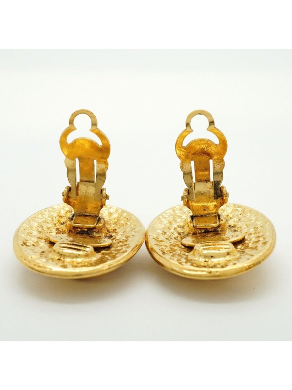 Chanel Earrings Vintage CC Logo Oval Gold Plated - Picture 9 of 9